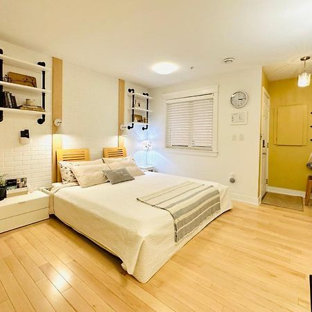 Private Guest Suite 10Mins To Downtown - King Bed - Bathtub - Free Parking Vancouver Exterior foto