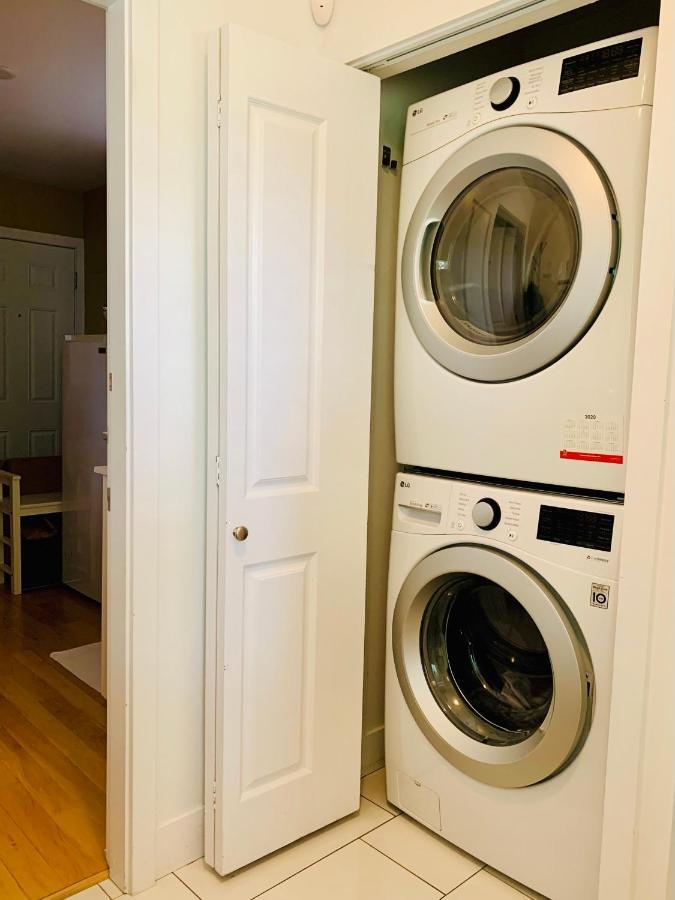 Private Guest Suite 10Mins To Downtown - King Bed - Bathtub - Free Parking Vancouver Exterior foto